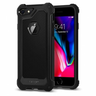 Spigen Rugged Armor extra voor de iPhone 7 / 8