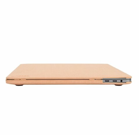Incase Hardshell Woolenex voor MacBook Pro 15" USB-C - Pink