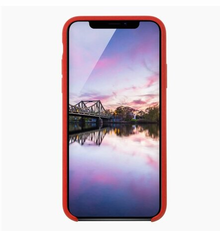 JT Berlin Liquid Siliconen case STEGLITZ voor iPhone 12 / 12Pro (rood)