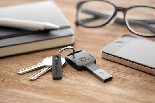 BlueLounge Kii USB to 30-pins Zwart